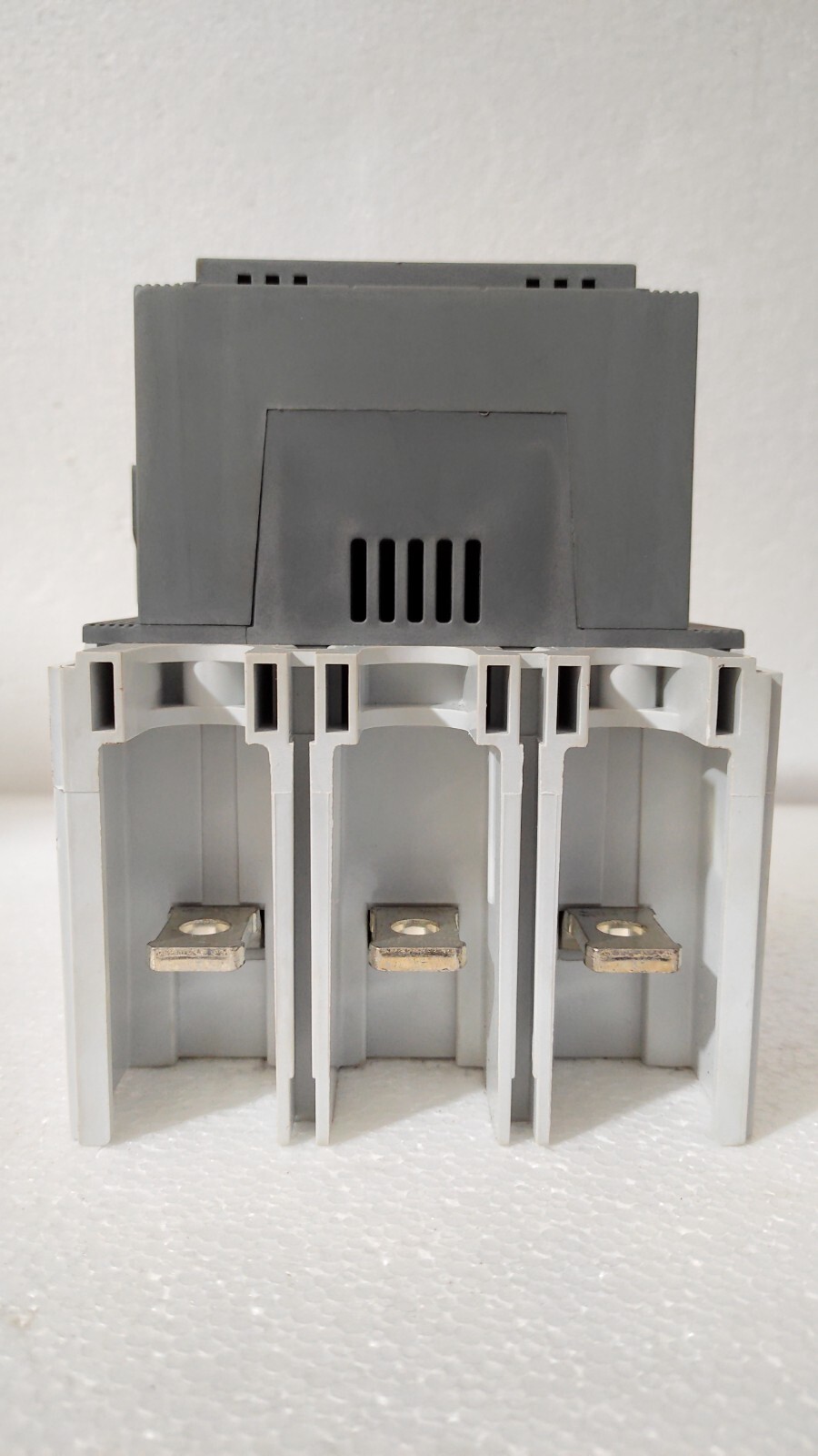 admin/uploads/uploads/ABB a210-30-11-84 - A210-30-11-84 Contactor 220-230V 50Hz - 60Hz CAL18-11_9.webp